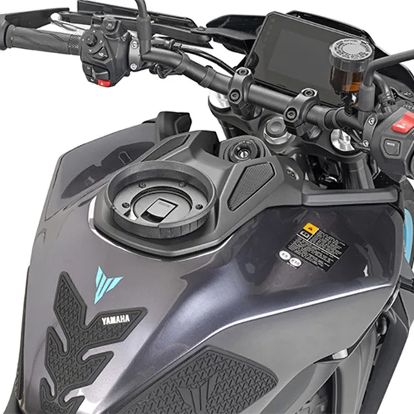 Givi Givi BF90 Tanklock Fitting Kit - Yamaha MT-09 (24)